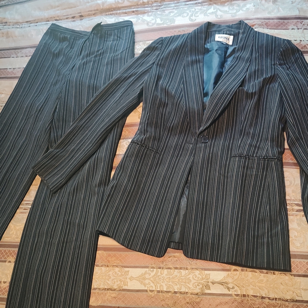 Kasper Black Blazer Fitted Notched Lapel